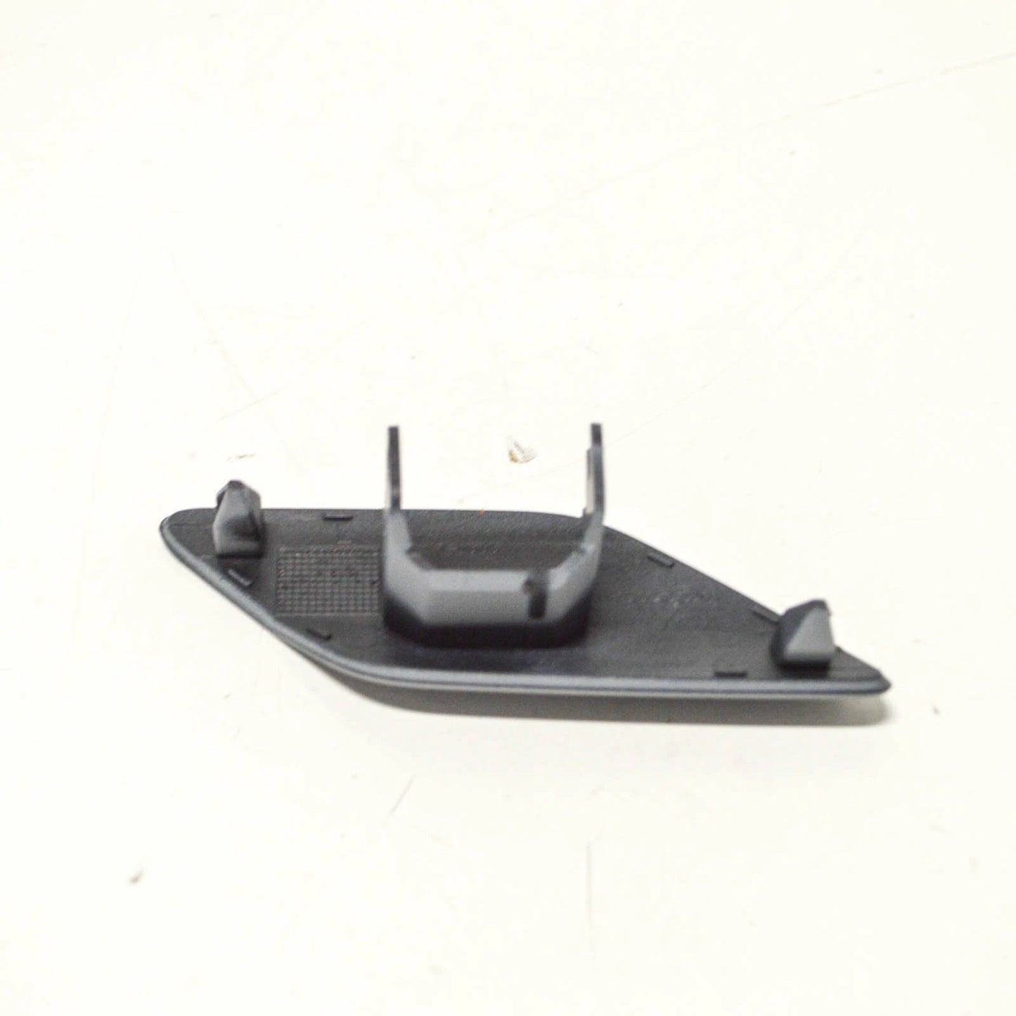 NEW VW GOLF MK7 R FRONT LEFT HEADLIGHT WASHER COVER CAP 5G0955109BGRU ORIGINAL