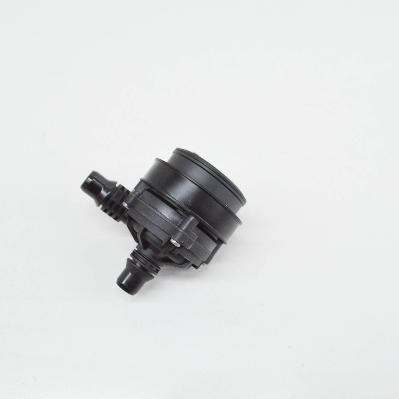 NEW MERCEDES-BENZ A W177 ADDITIONAL WATER PUMP A0005003600 ORIGINAL