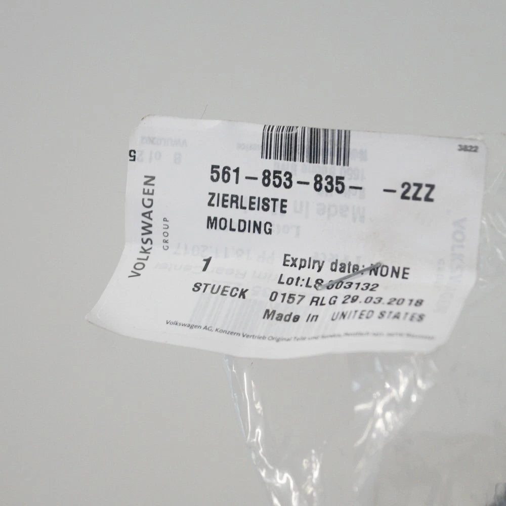 NEW VOLKSWAGEN PASSAT B8 REAR BUMPER CENTER CHROME STRIP 5618538352ZZ ORIGINAL