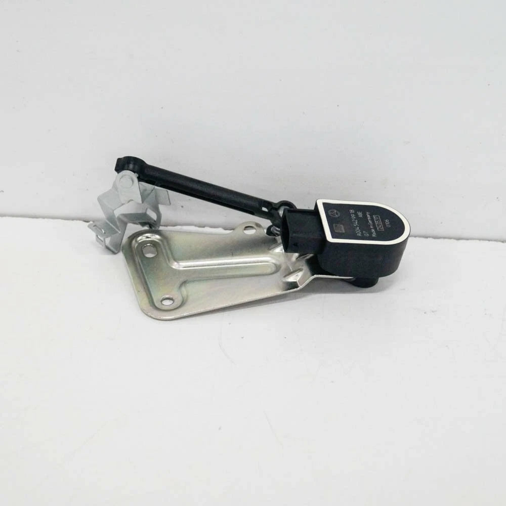 NEW MERCEDES-BENZ CLS C219 FRONT LEFT LEVEL SENSOR A2129050103 2010