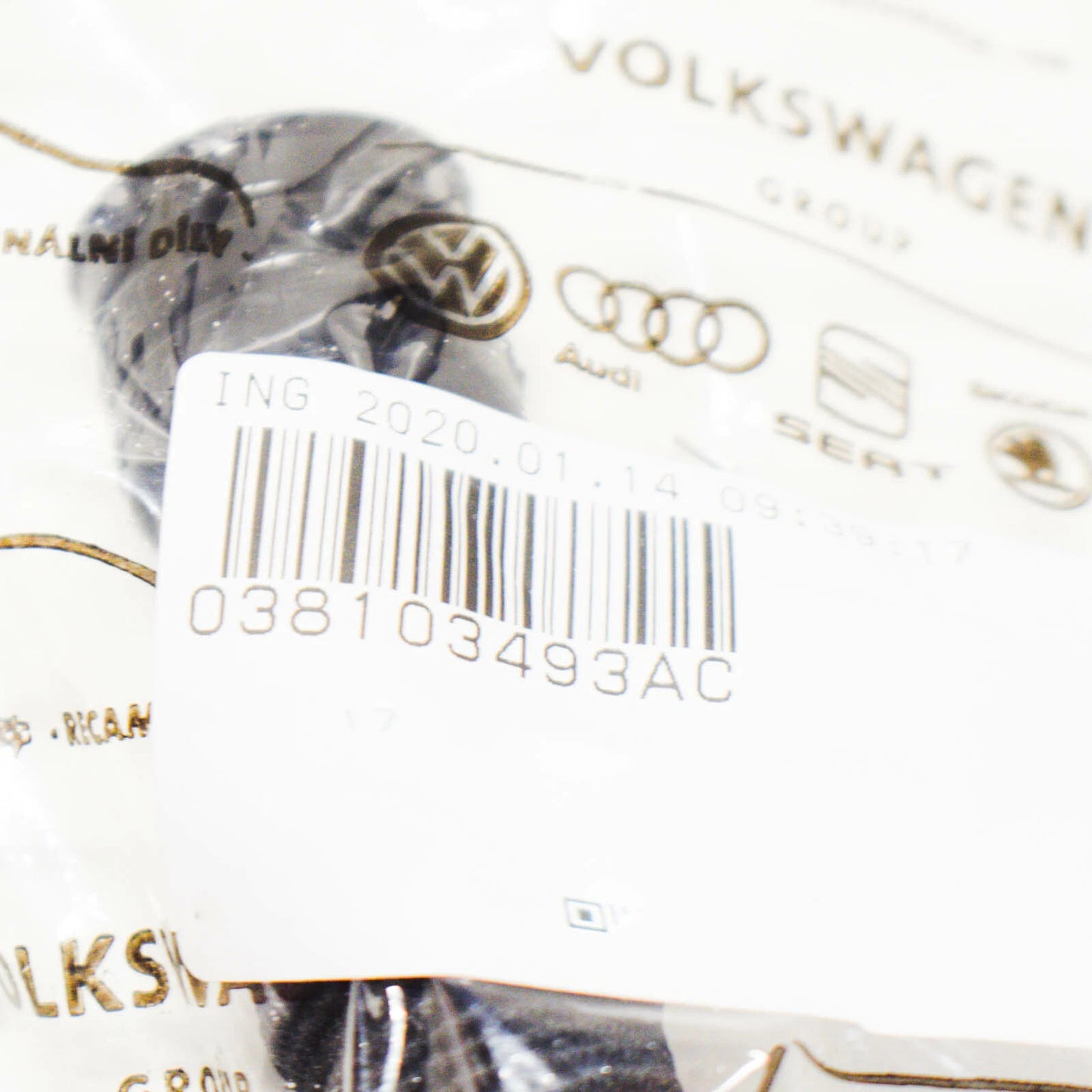 NEW AUDI A3 8P ENGINE CRANKCASE BREATHER VENT HOSE 038103493AC 2011