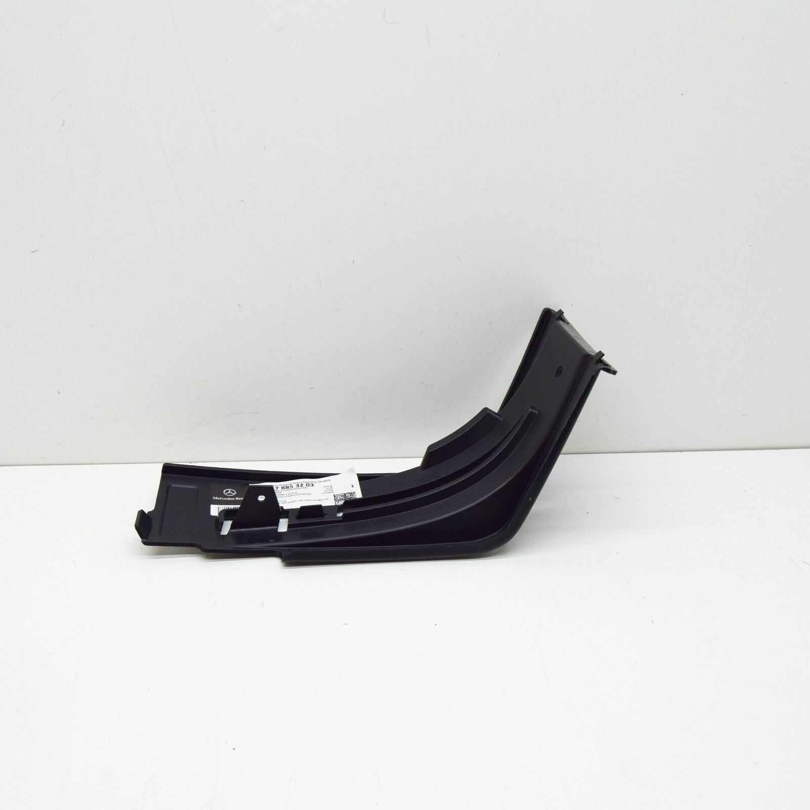 NEW VOLKSWAGEN GOLF MK8 REAR RIGHT BUMPER BRACKET 5H6807394E ORIGINAL