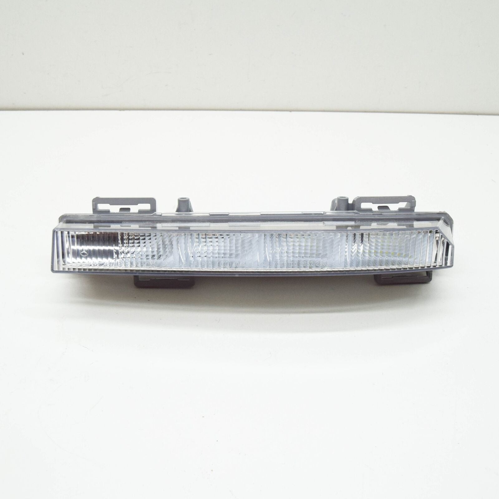 NEW MERCEDES BENZ C W204 FRONT LEFT DAYTIME RUNNING LIGHT A2049064802 ORIGINAL