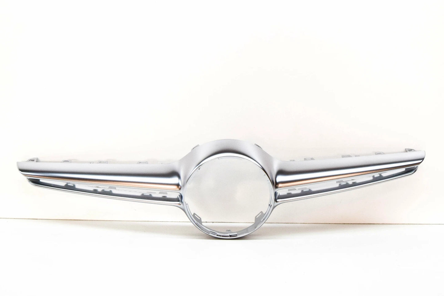 NEW MERCEDES-BENZ CLS C218 AMG RADIATOR GRILLE COVER A2188851222