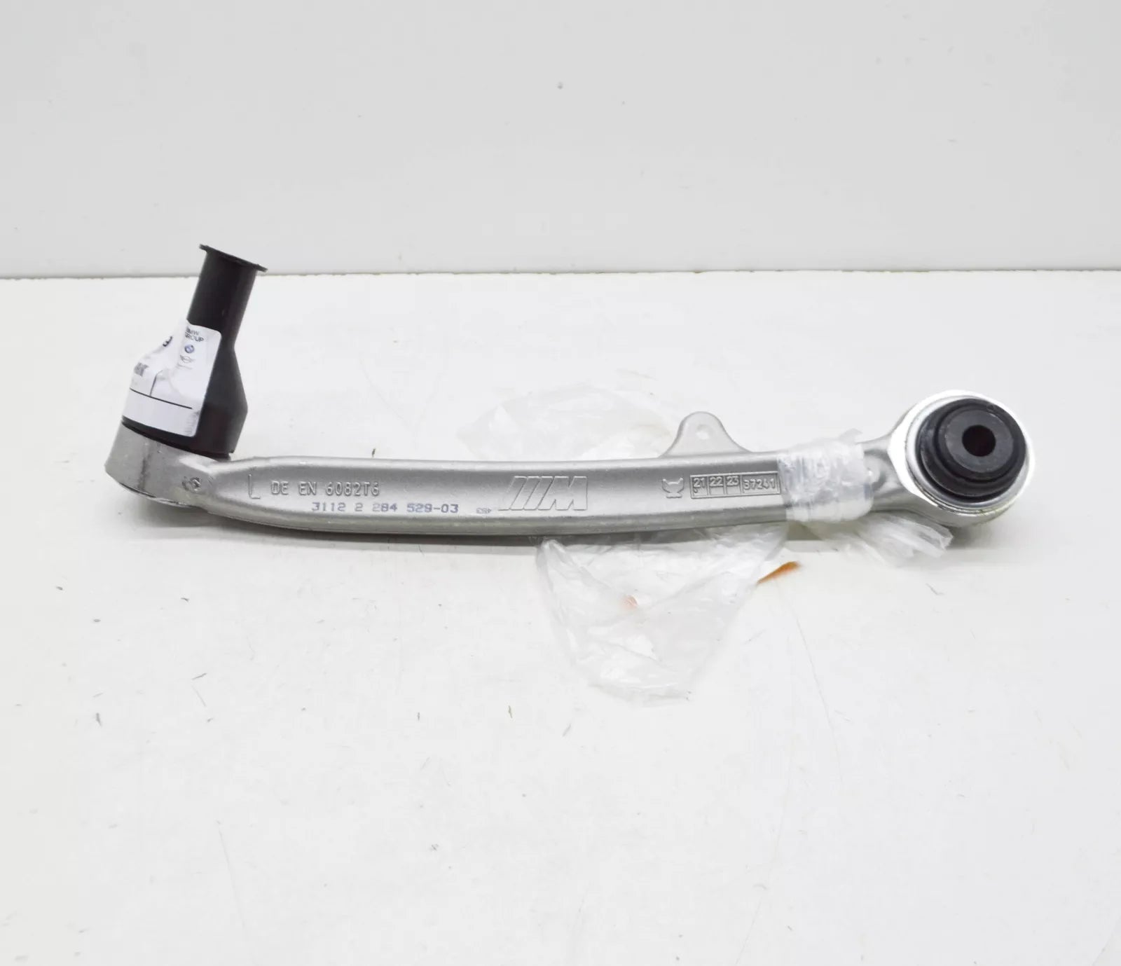 NEW BMW M4 F82 FRONT LEFT WISHBONE CONTROL ARM 31122284529 2284529 2016 ORIGINAL
