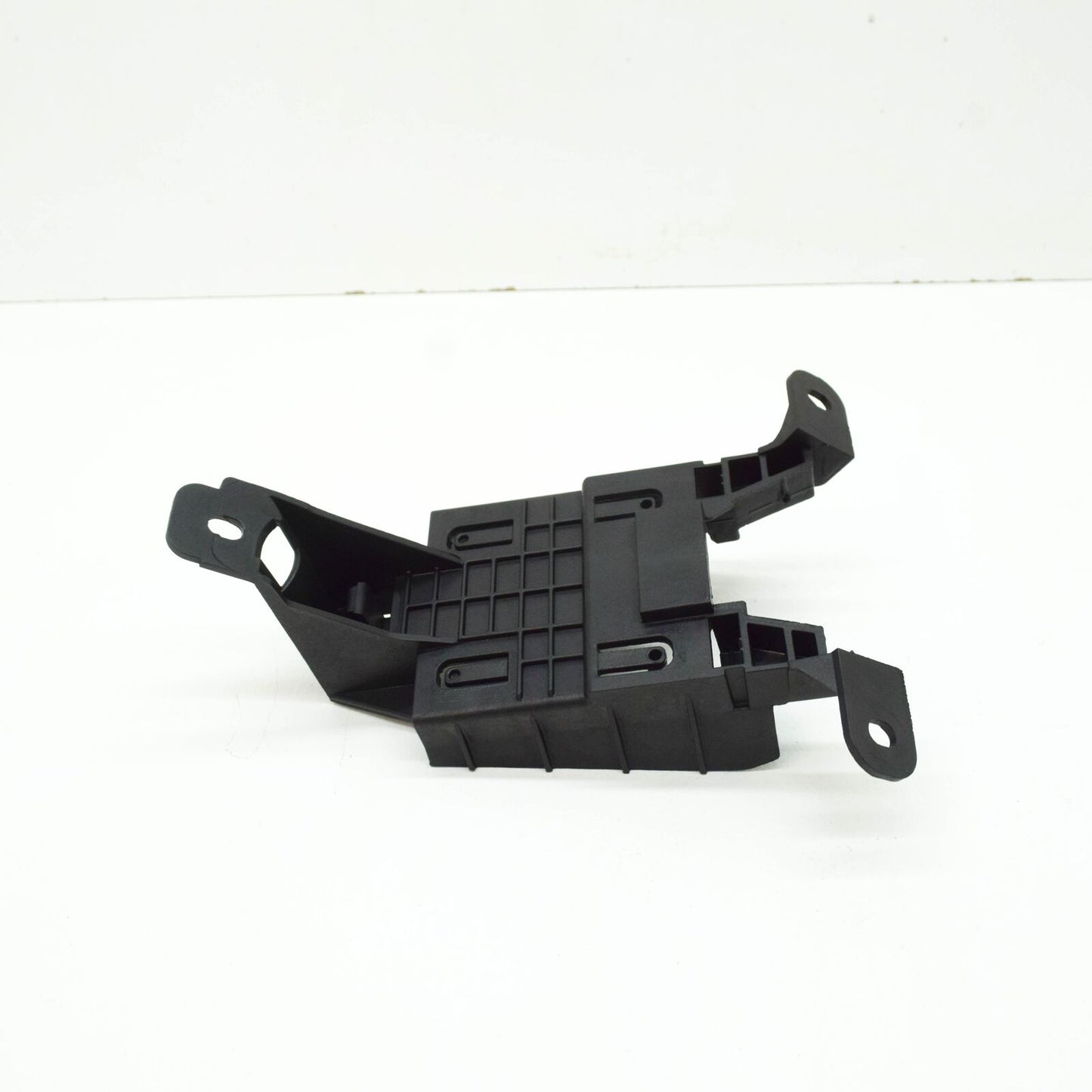 NEW VW TIGUAN AD1 BLIND SPOT DETECTION WARNING SENSOR BRACKET 5NA907456A