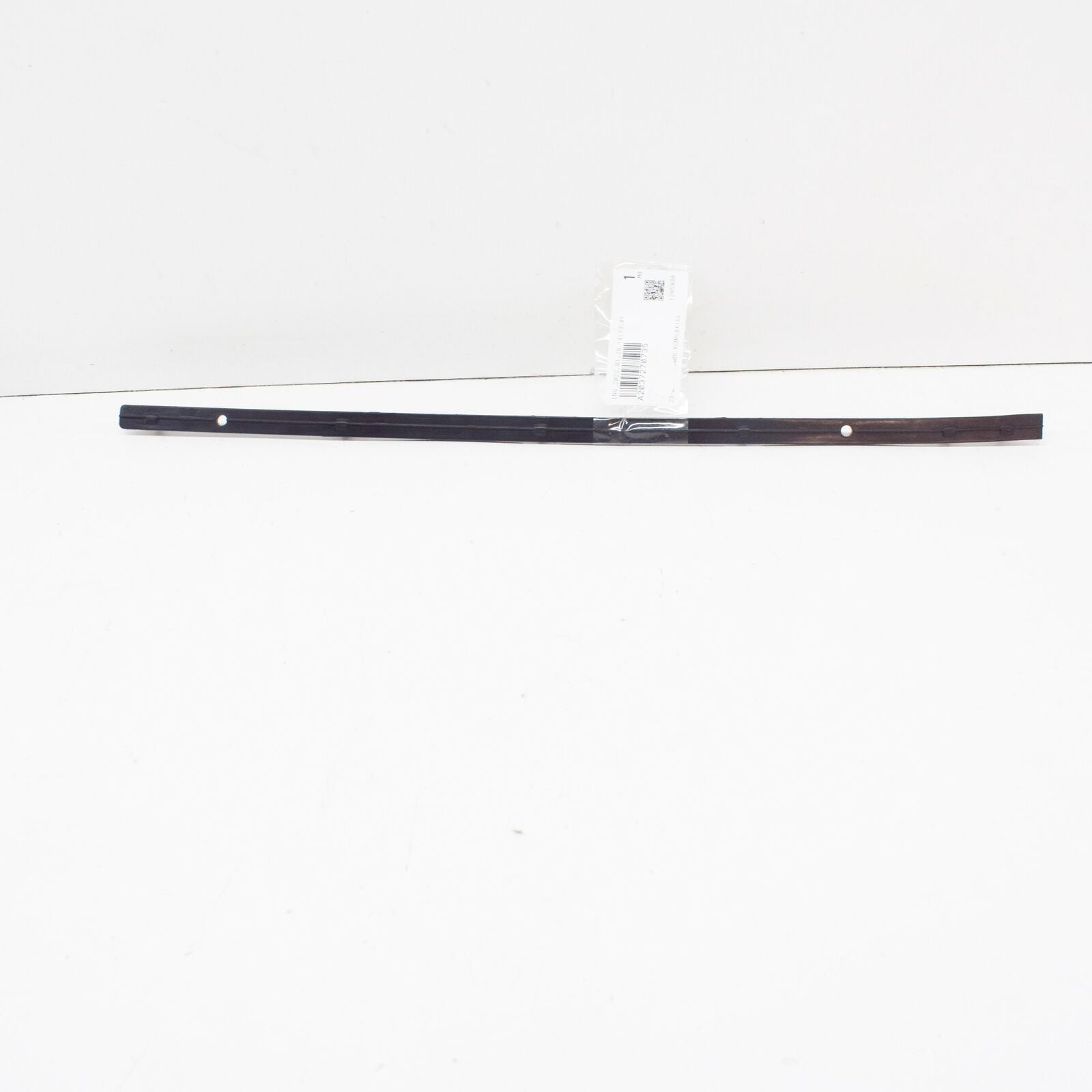 NEW MERCEDES-BENZ C W203 FRONT LEFT DOOR RAIL A2037270735 ORIGINAL