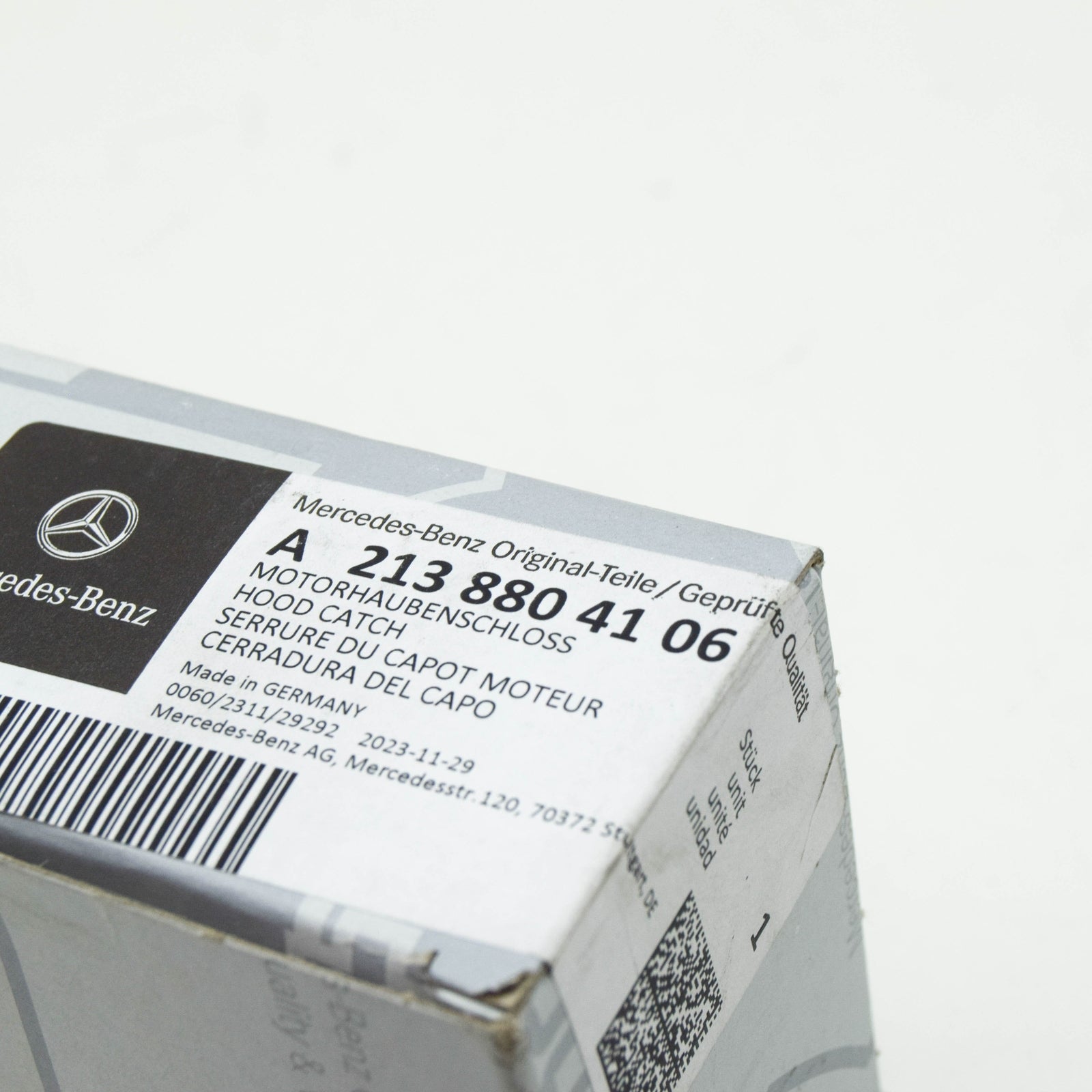 NEW MERCEDES-BENZ E W213 FRONT HOOD CATCH A2138804106 ORIGINAL