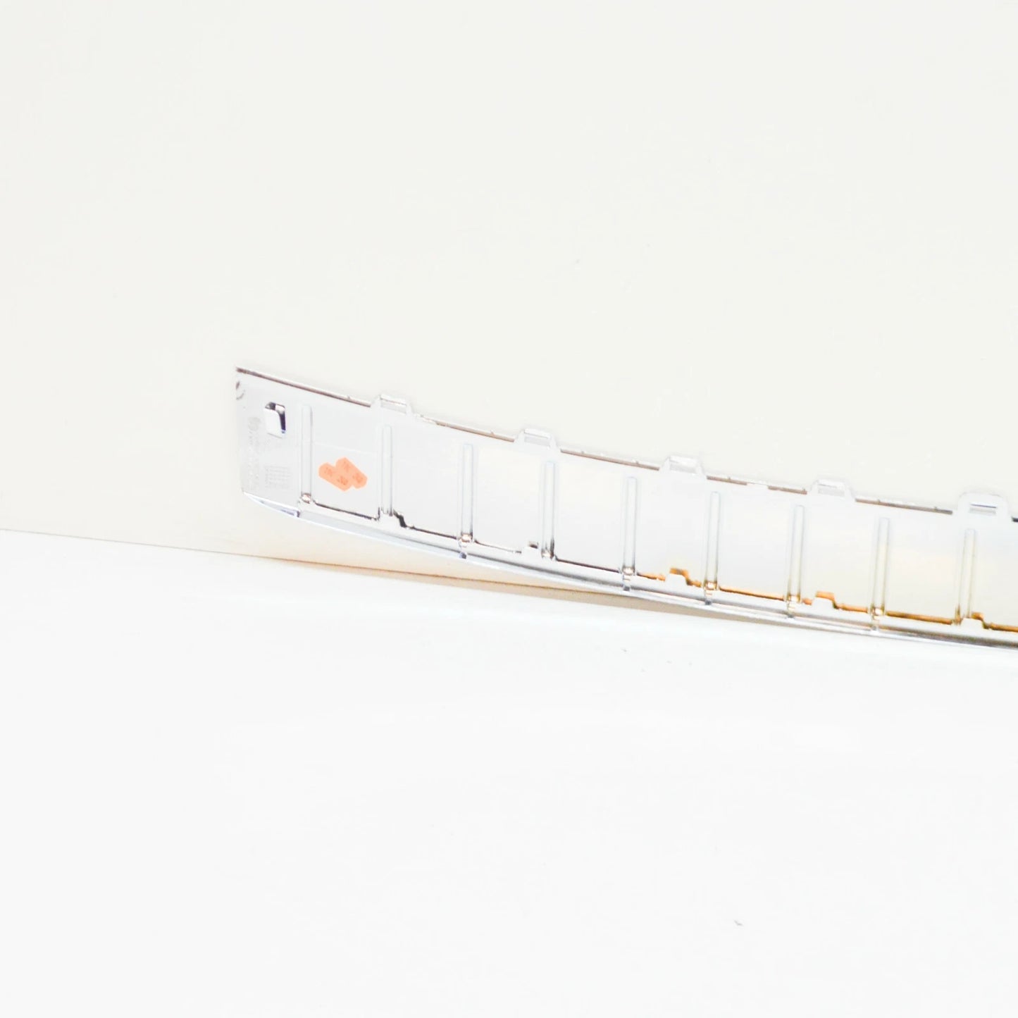 NEW VW TOUAREG 7P REAR BUMPER UPPER CHROME TRIM MOLDING 7P6807787A2ZZ ORIGINAL