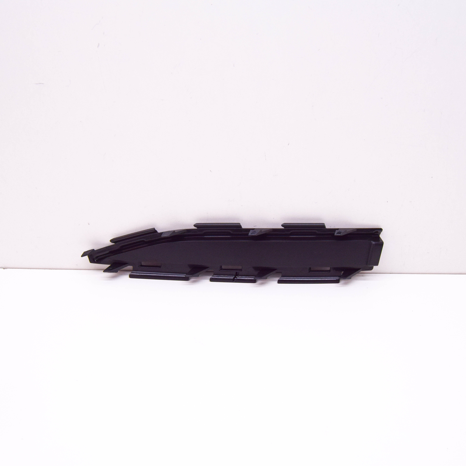 NEW AUDI Q7 4M FRONT BUMPER RIGHT END CAP 4M0807750C ORIGINAL