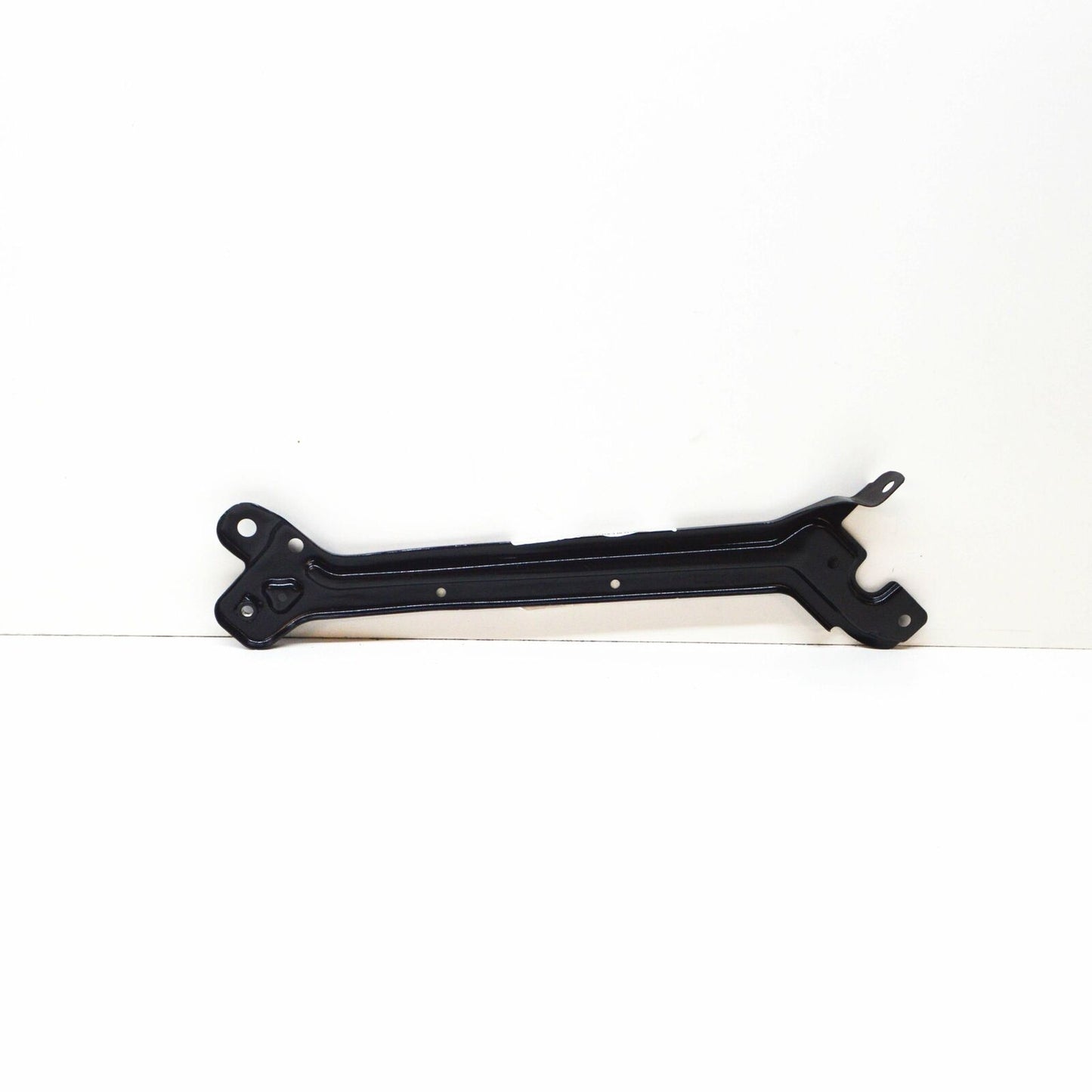 NEW SKODA SUPERB 3V B8 FRONT RADIATOR RIGHT SUPPORT BRACKET 3V0806930 ORIGINAL