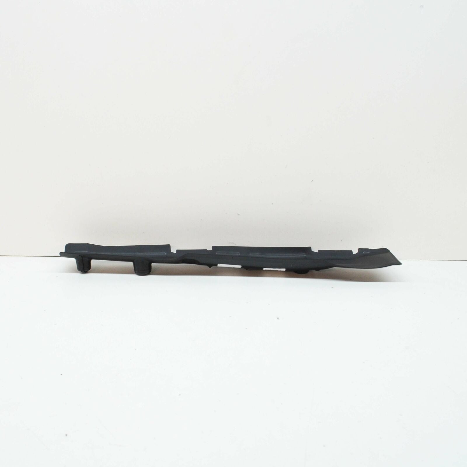 NEW AUDI A5 S5 8W6 FRONT LEFT FENDER WING END PLATE 8W6821111 ORIGINAL