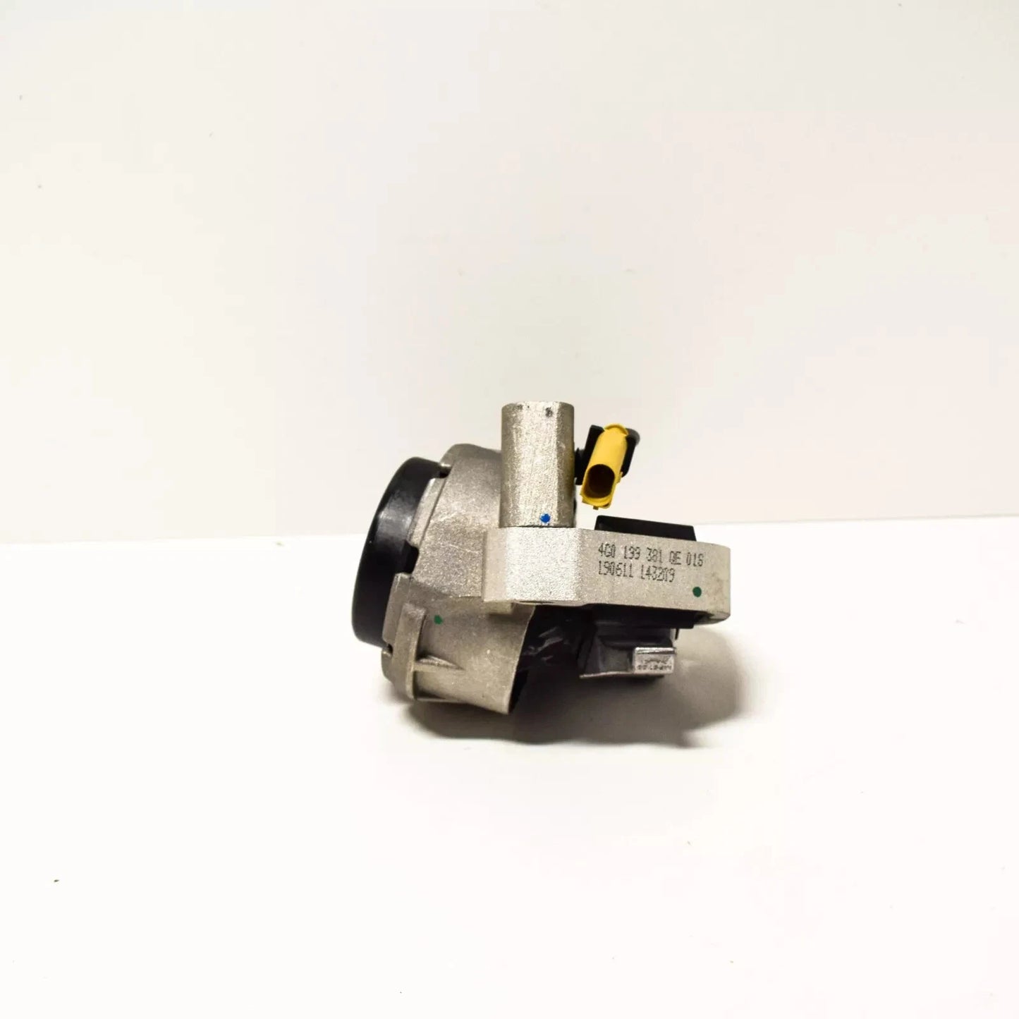 AUDI A6 4G C7 Left Motor Mount 4G0199381QE NEW
