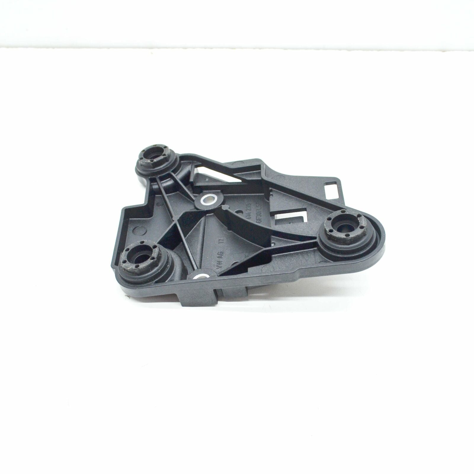 NEW AUDI A3 8V ABS MODULATOR BRACKET 5Q0614235 ORIGINAL