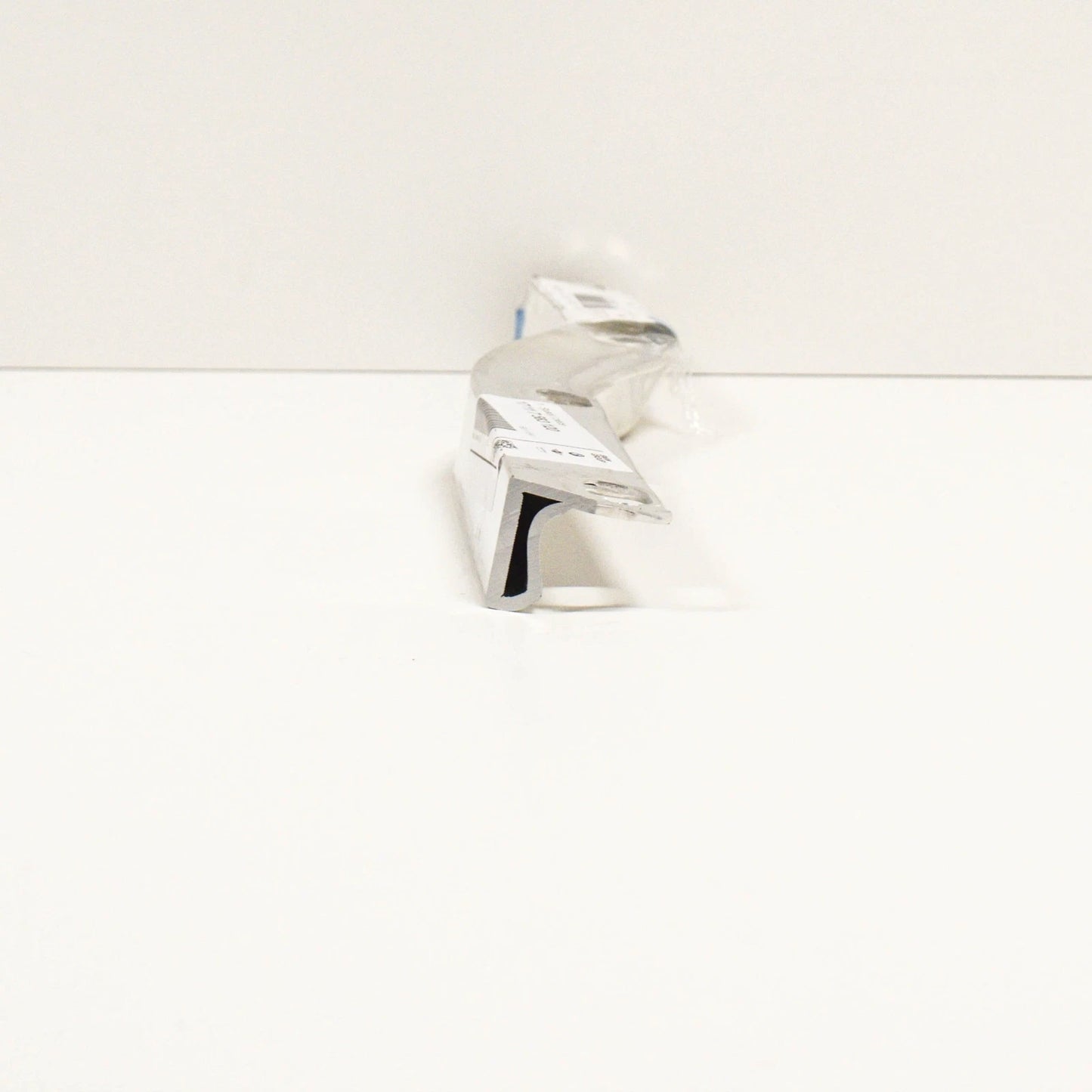 NEW BMW 5 F10 ENGINE OIL COOLER BRACKET RIGHT 17117583120 ORIGINAL