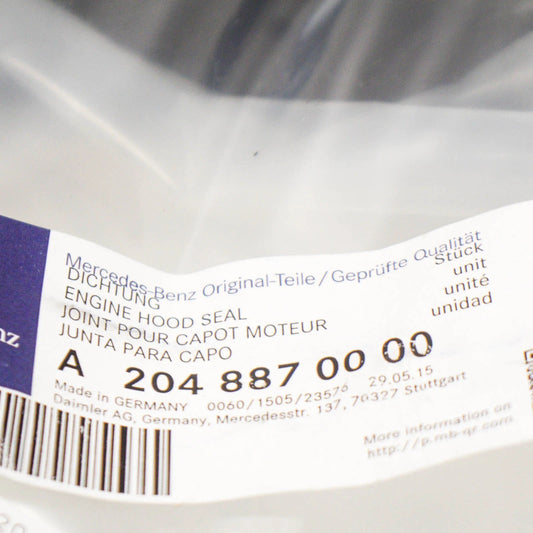 NEW MERCEDES BENZ GLK X204 FRONT BONNET HOOD SEAL A2048870000