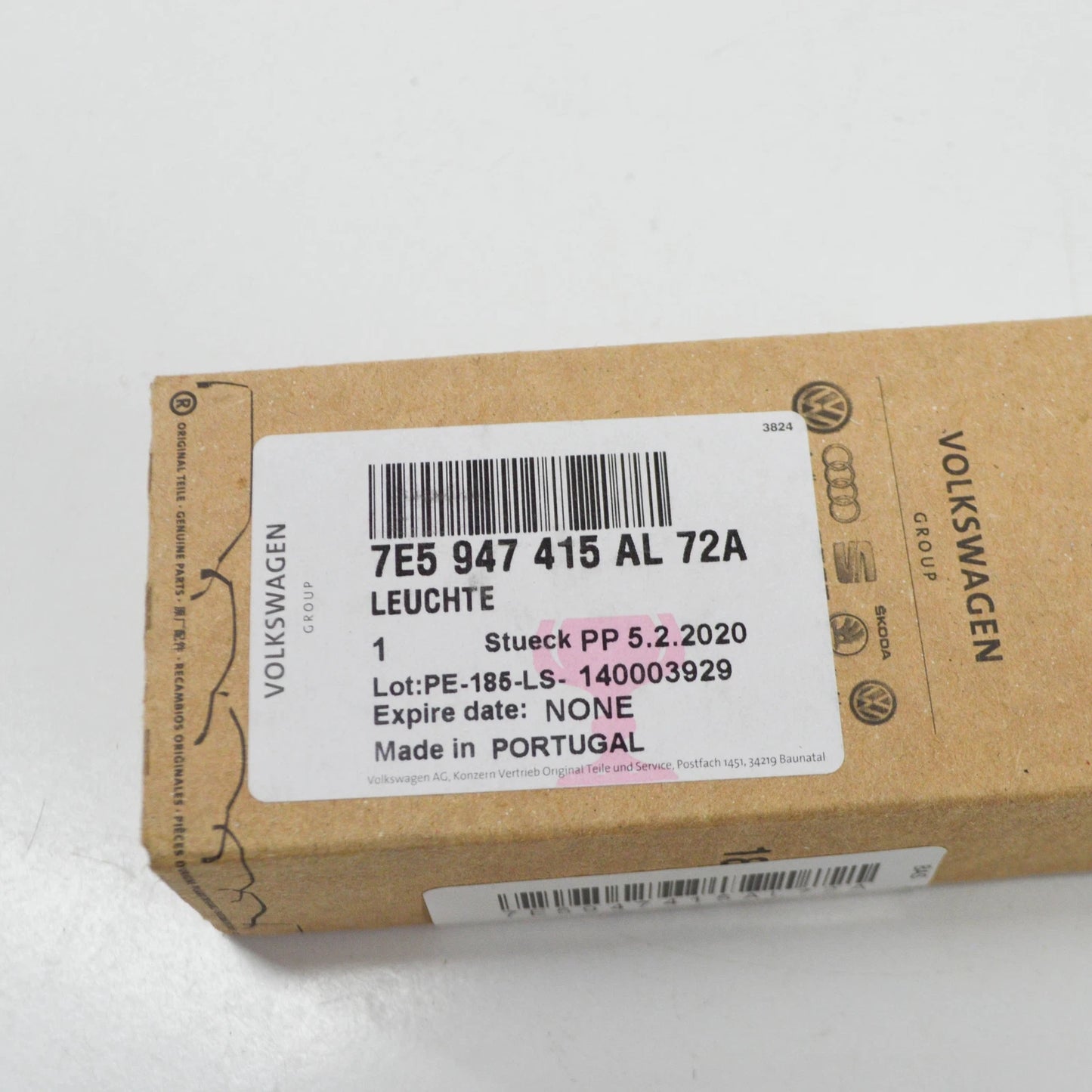 NEW VOLKSWAGEN TRANSPORTER T6 ENTRY STEP LIGHTING 7E5947415AL72A ORIGINAL