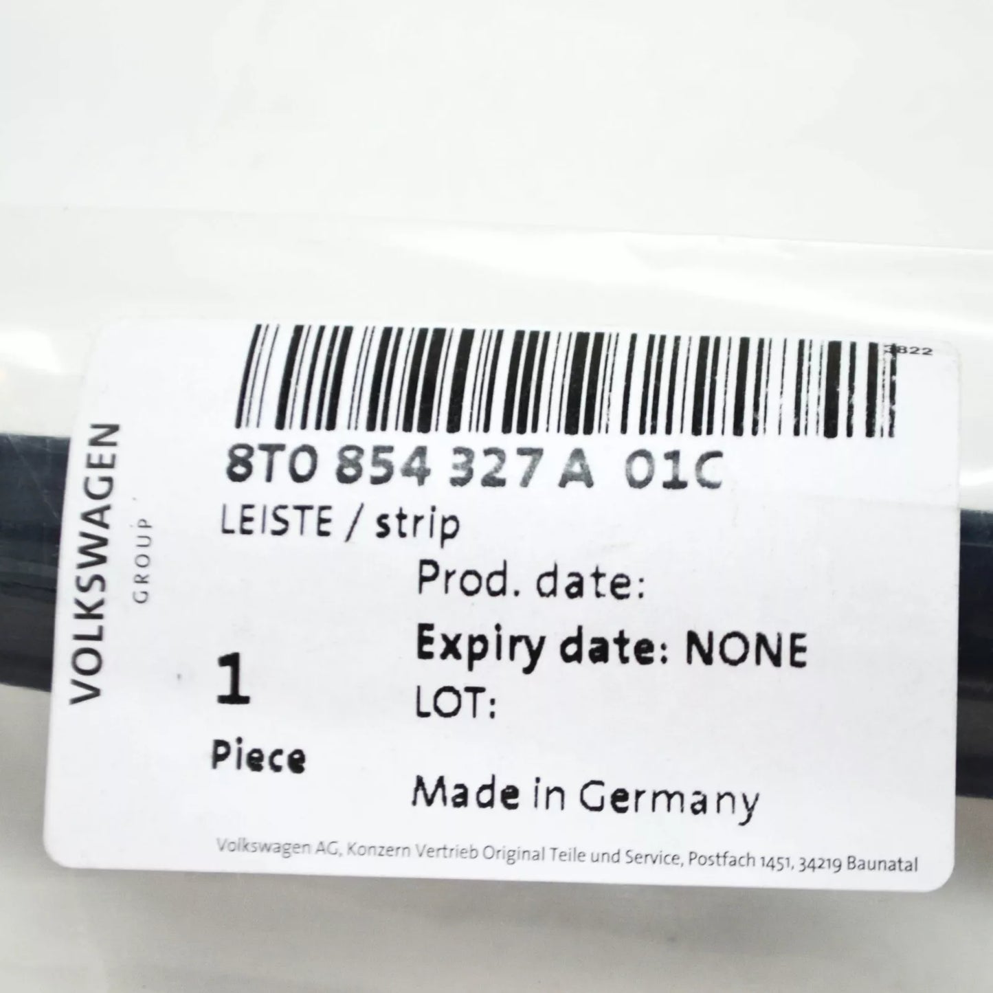 NEW AUDI A5 8T FRONT WINDSHIELD LEFT WATER DEFLECTOR 8T0854327A01C ORIGINAL