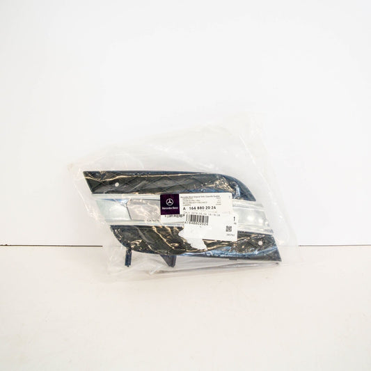 NEW MERCEDES BENZ ML W164 FRONT BUMPER RIGHT GRILLE COVER A1648802024 ORIGINAL