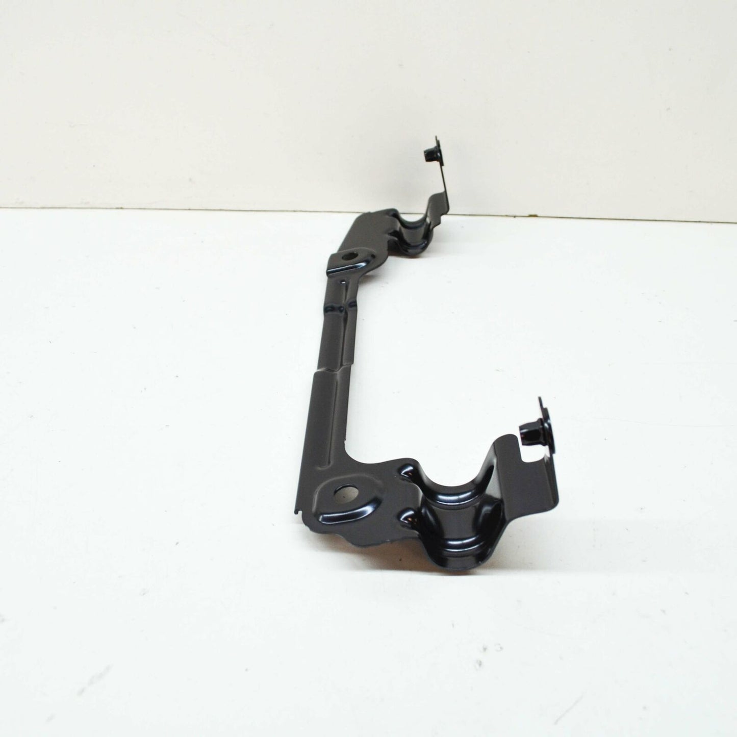 NEW AUDI A6 C8 FRONT RIGHT FENDER WING HOLDER 4K0821168 ORIGINAL