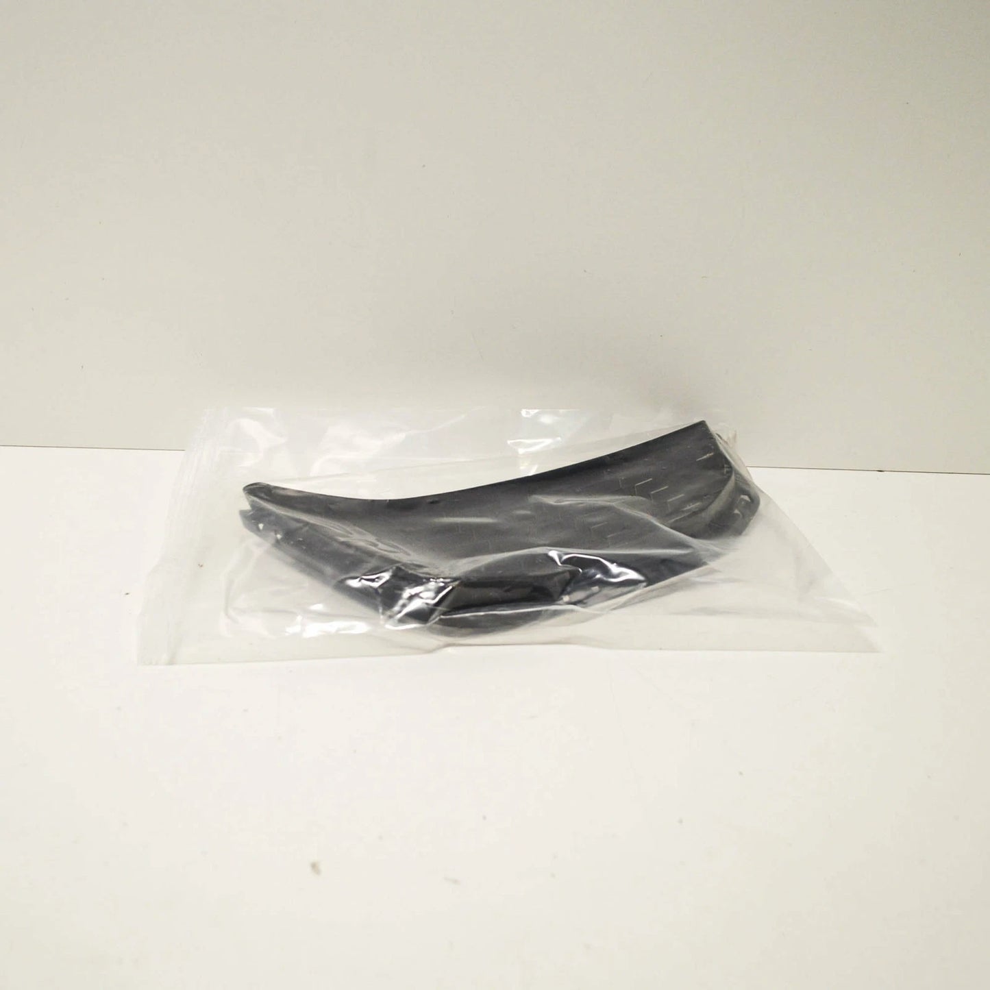 NEW BMW M4 F82 FRONT BUMPER LOWER LEFT GRILLE 51118054301 8054301 2016 ORIGINAL