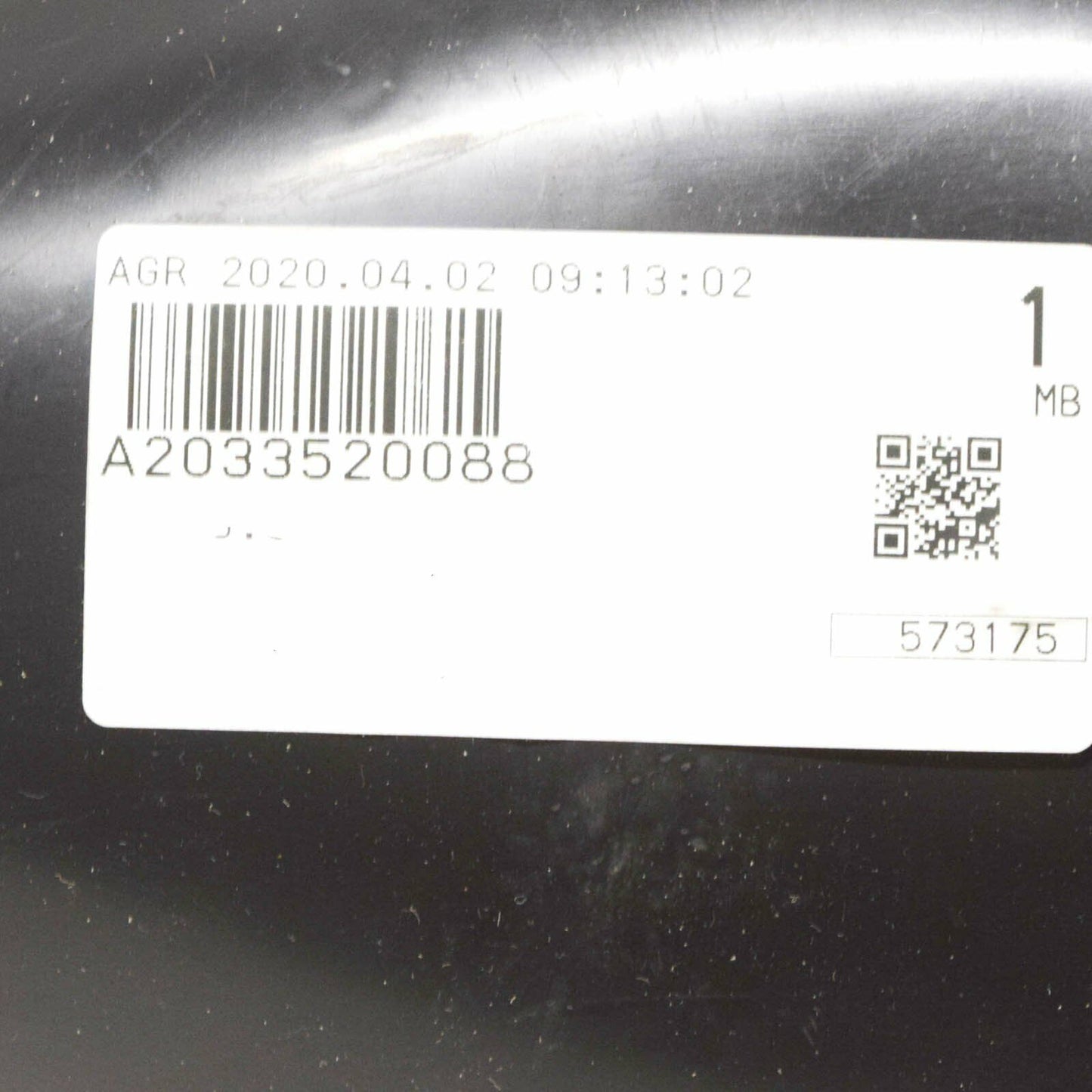 NEW MERCEDES-BENZ E W210 REAR RIGHT CONTROL ARM COVER A2033520088 ORIGINAL