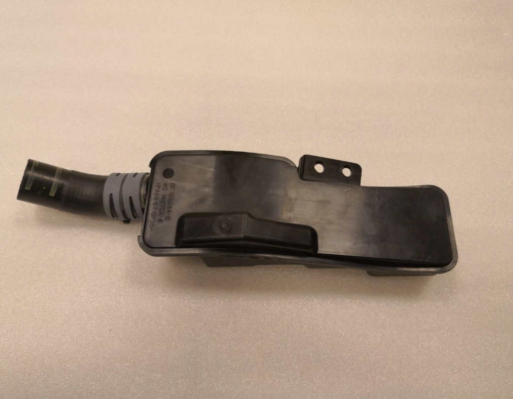 new audi a8 d5 engine air intake resonator 06m129951 original