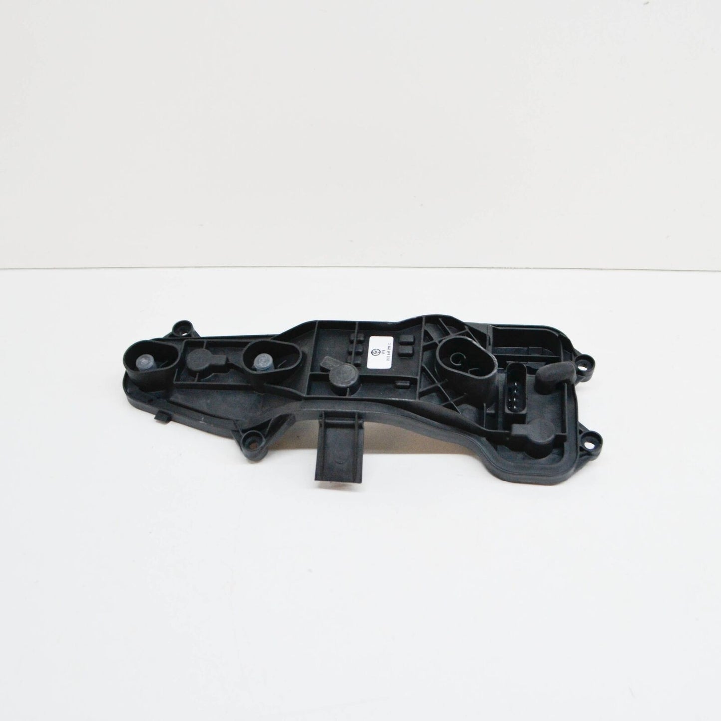 NEW VOLKSWAGEN AMAROK REAR RIGHT TAILLIGHT BULB HOLDER 2H2945258C ORIGINAL