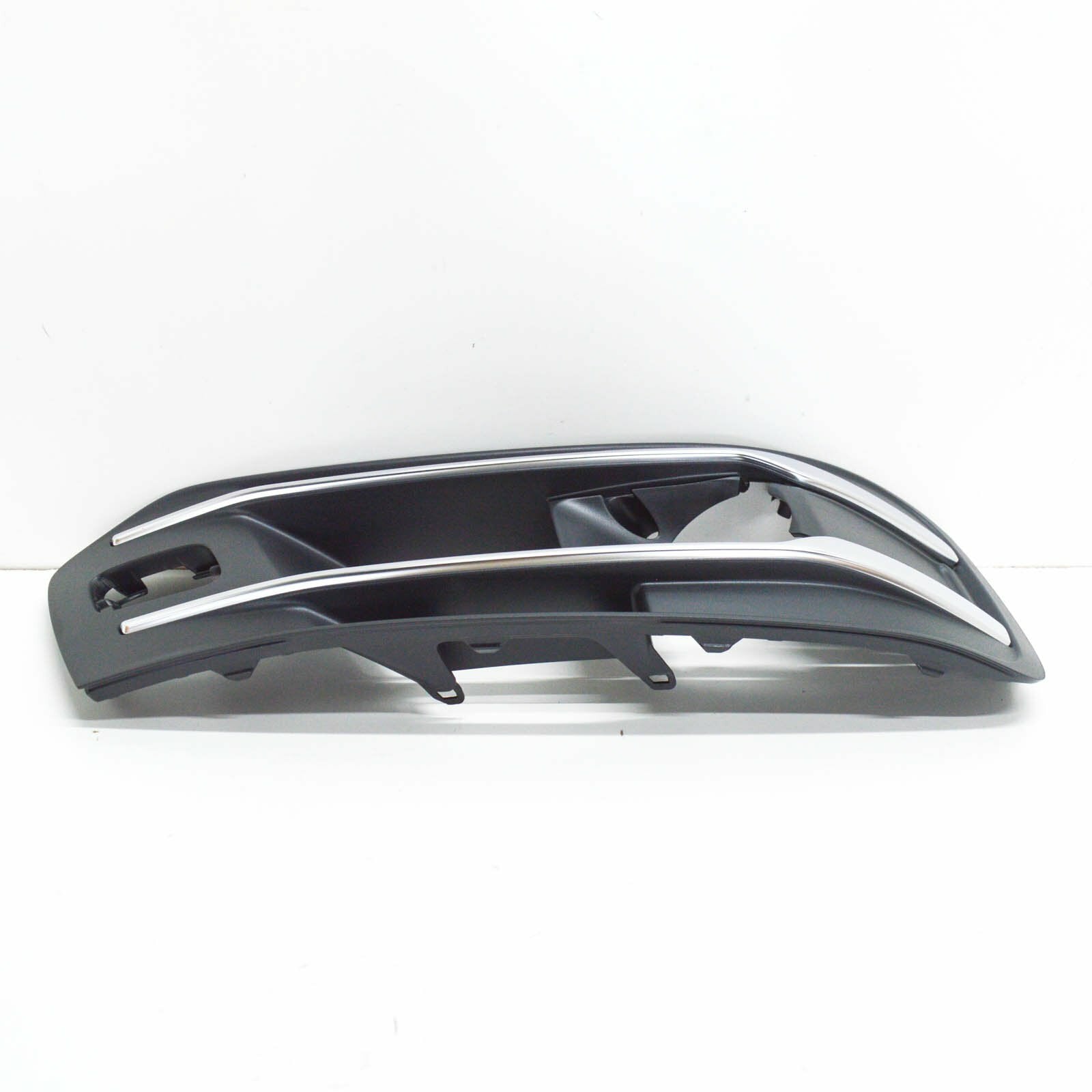Genuine Audi Q7 4M Front Bumper Right Fog Light Grille Cover 4M0807682Aa4W3 Original