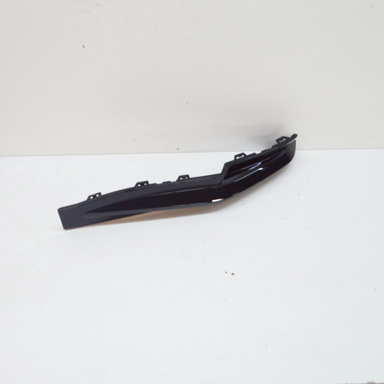 NEW BMW M4 G82 REAR BUMPER LEFT SIDE TRIM 8076449 51128076449 ORIGINAL