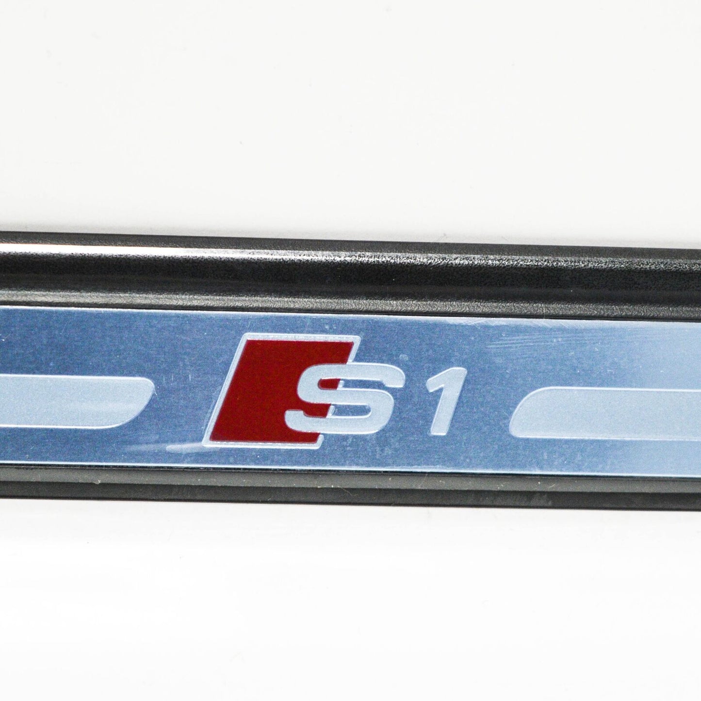 NEW AUDI A1 8X FRONT DOOR SILL STRIP TRIM S-LINE 8X4853373G9B9 ORIGINAL