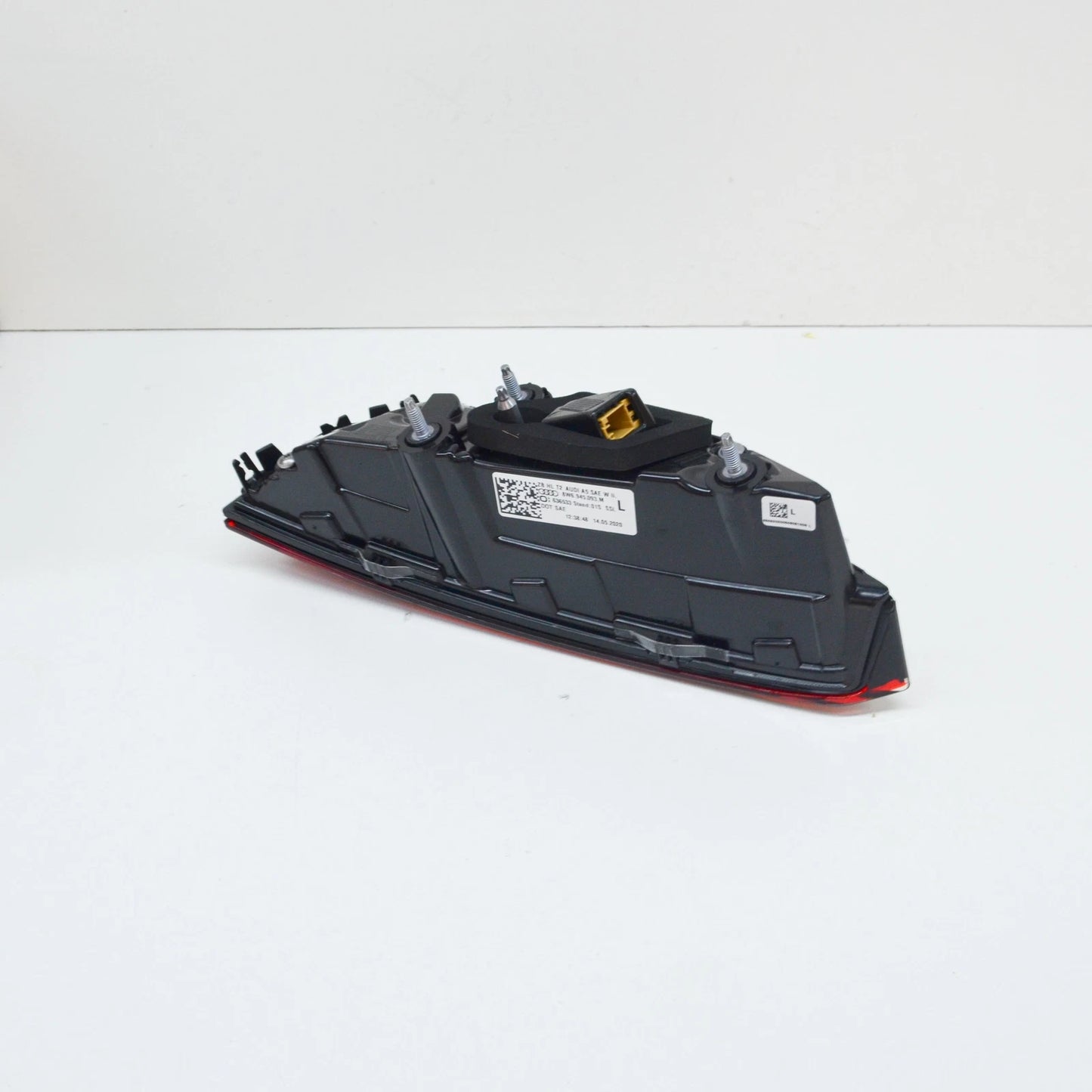 NEW AUDI S5 8W6 REAR LEFT TAILLIGHT 8W6945093M ORIGINAL