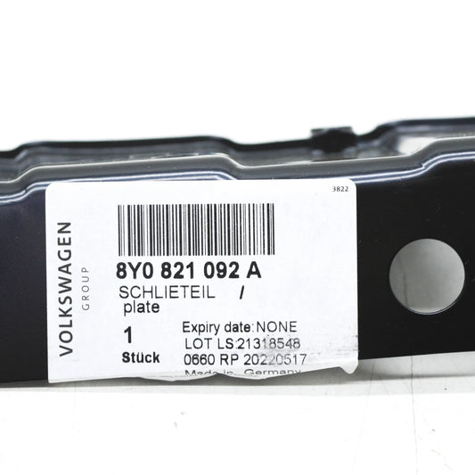 NEW AUDI A3 LIMOUSINE 8Y FRONT RIGHT FENDER HOLDER 8Y0821092A ORIGINAL