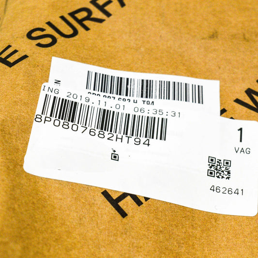 NEW AUDI A3 8P FRONT BUMPER LOWER RIGHT GRILLE 8P0807682HT94