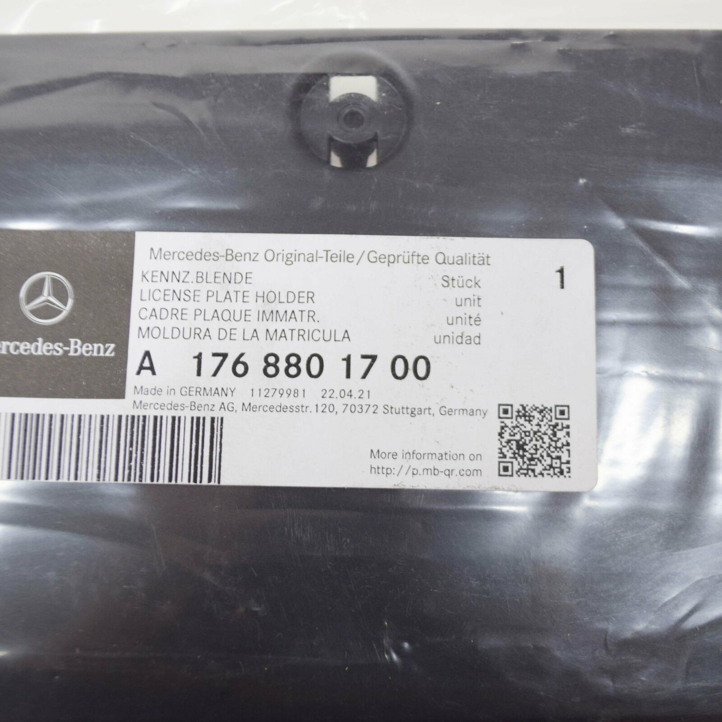 NEW MERCEDES-BENZ W176 A-CLASS AMG FRONT NUMBER PLATE PLINTH A1768801700