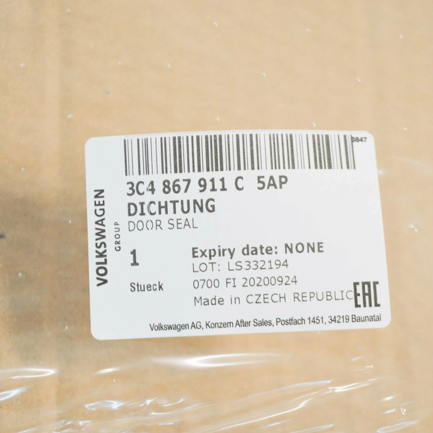 NEW VOLKSWAGEN PASSAT B6 FRONT DOOR INNER SEAL 3C4867911C5AP