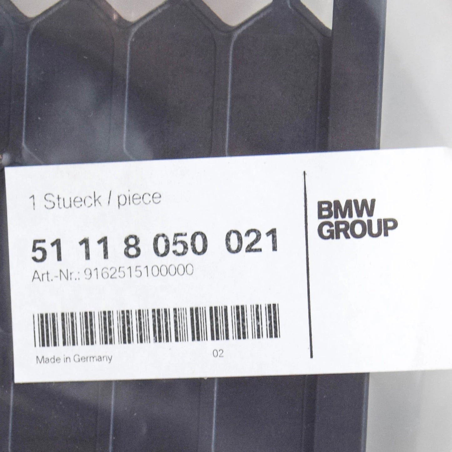 NEW BMW 5 GT F07 FRONT M SPORT BUMPER CENTER ACC GRILLE 51118050021 2015