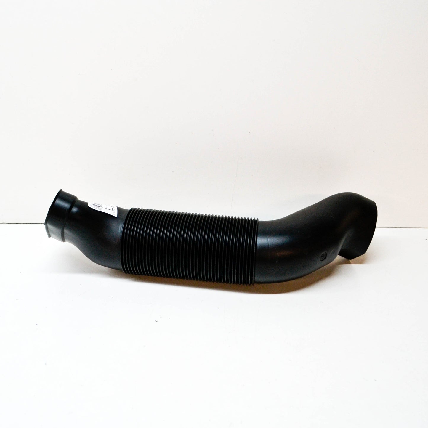 NEW MERCEDES BENZ CLK A208 RIGHT AIR INTAKE PIPE TUBE A1130940882 ORIGINAL