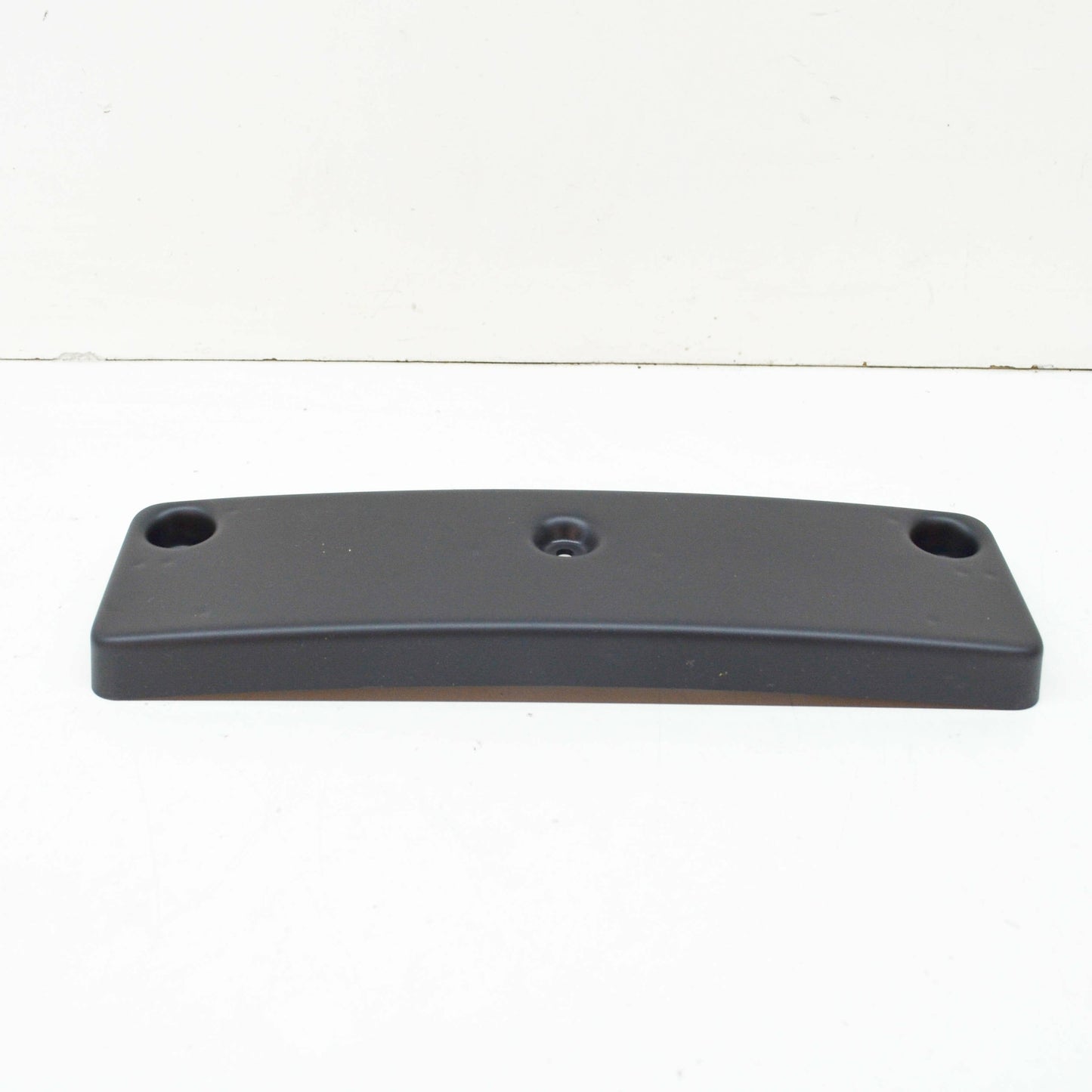 NEW MB C COUPE C205 FRONT BUMPER LICENSE NUMBER HOLDER A2058803705 ORIGINAL