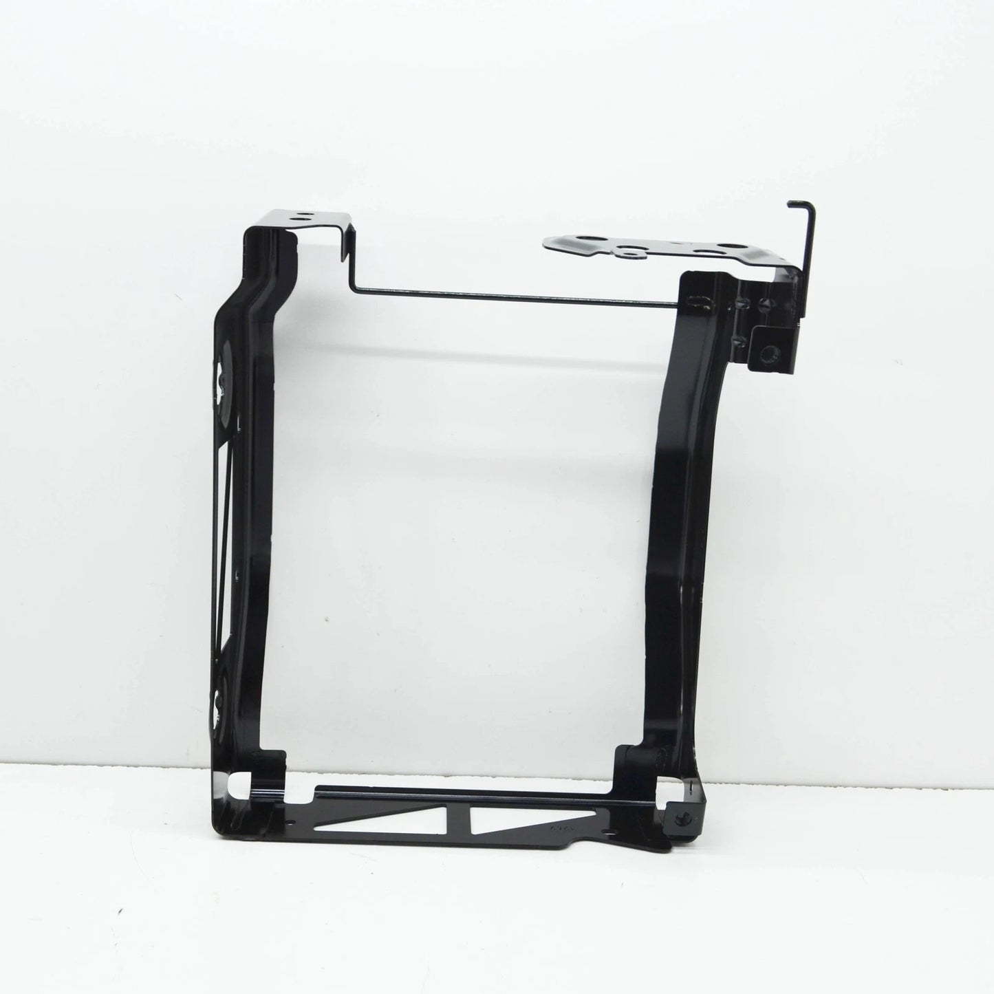 NEW BMW M4 COUPE G82 FRONT RIGHT HEADLIGHT MOUNT PLATE 51118071636 ORIGINAL