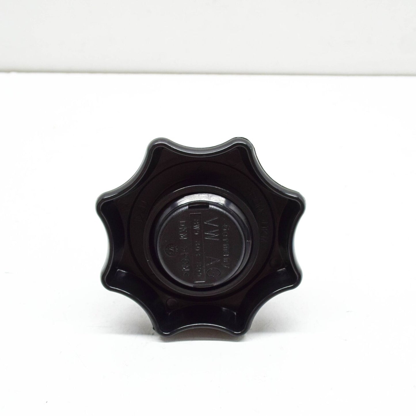 NEW AUDI A4 B9 SPARE WHEEL MOUNTING NUT 8W9803899 ORIGINAL