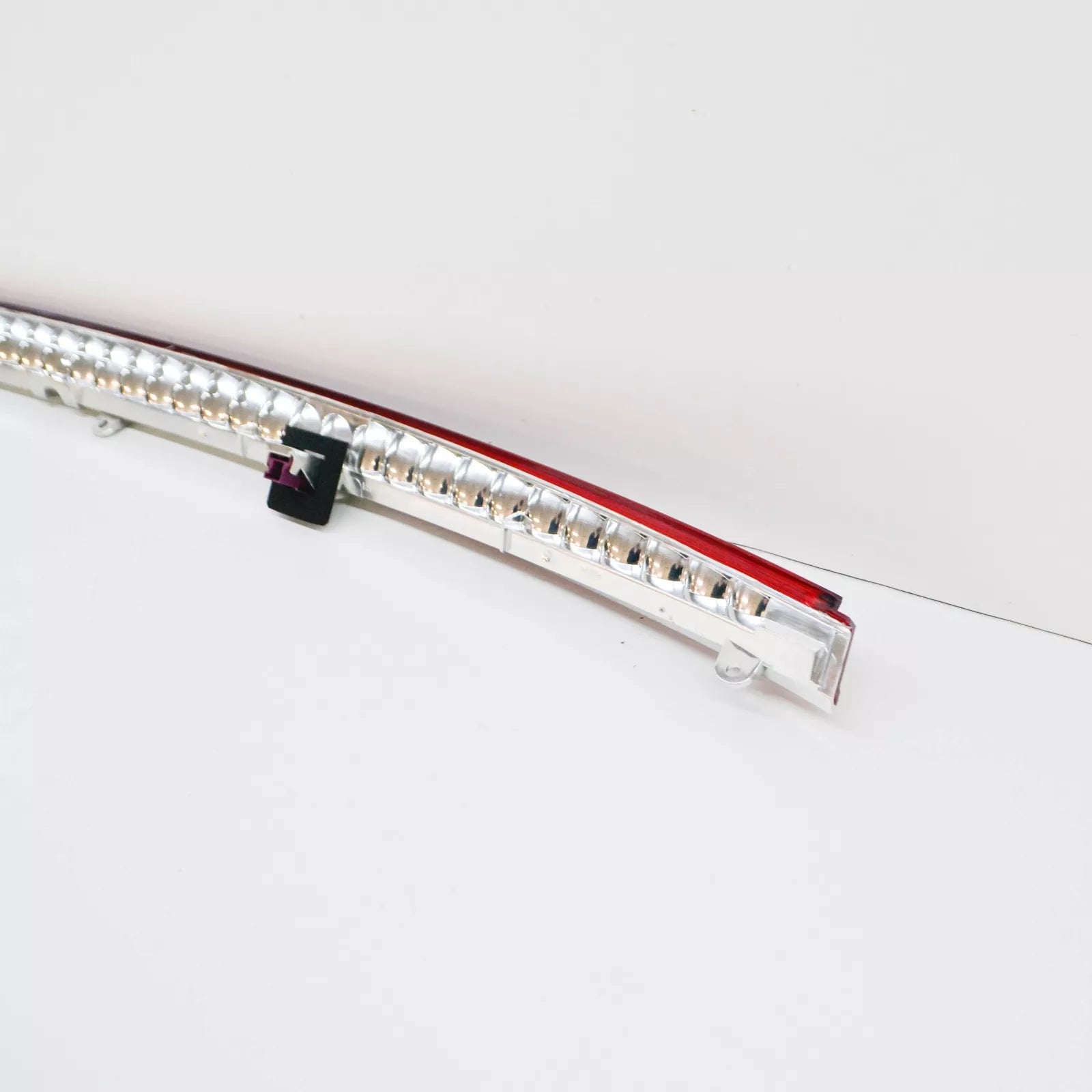 NEW MERCEDES W212 S212 ESTATE 3RD BRAKE LIGHT A2128200156 ORIGINAL