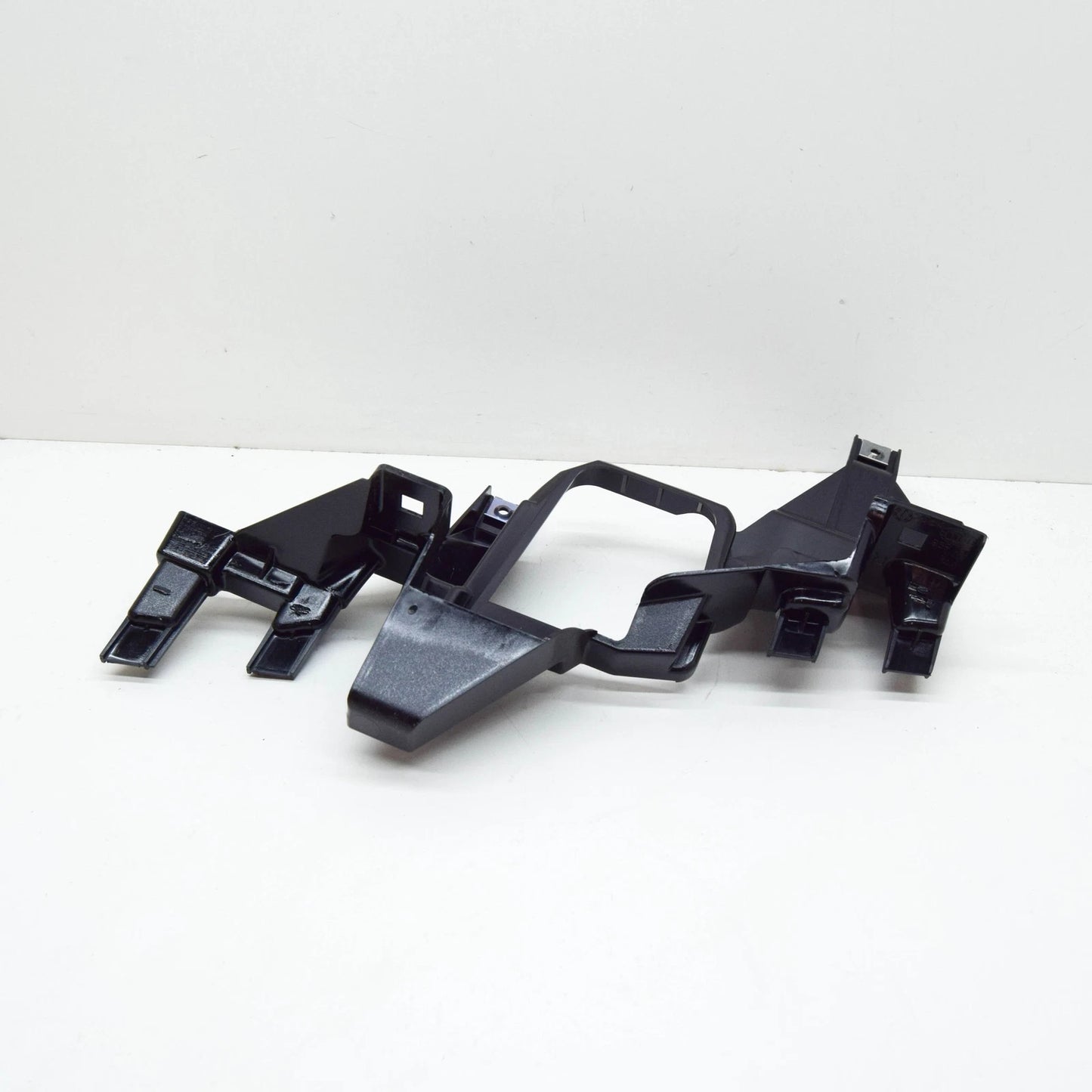 NEW BMW 7 E65, E66, E67 RIGHT HEADLIGHT BRACKET 7162090 63117162090 ORIGINAL