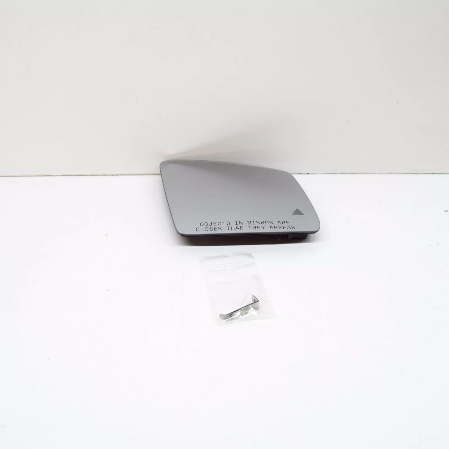 NEW MERCEDES BENZ GLS X166 FRONT RIGHT DOOR MIRROR GLASS A1668101419