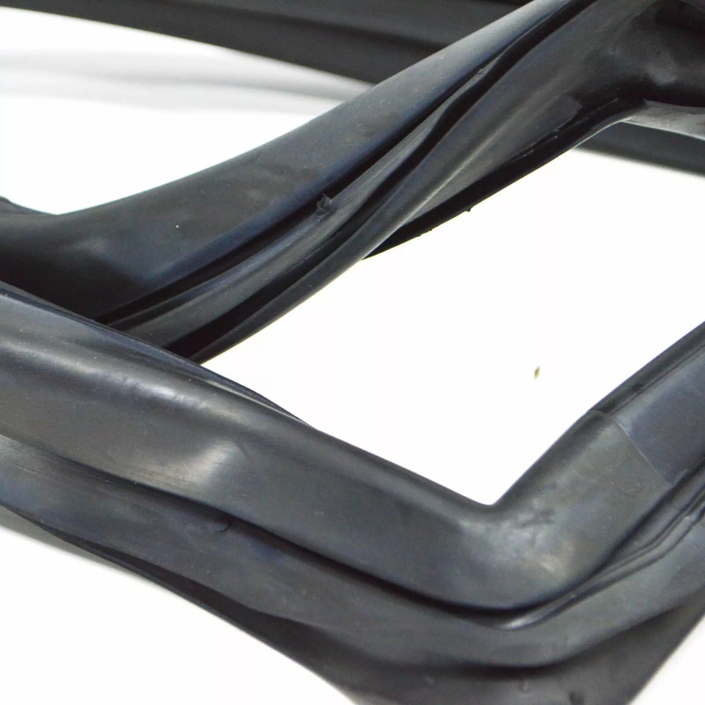 NEW MERCEDES-BENZ 190 W201 REAR WINDOW SEALING FRAME A2016700239