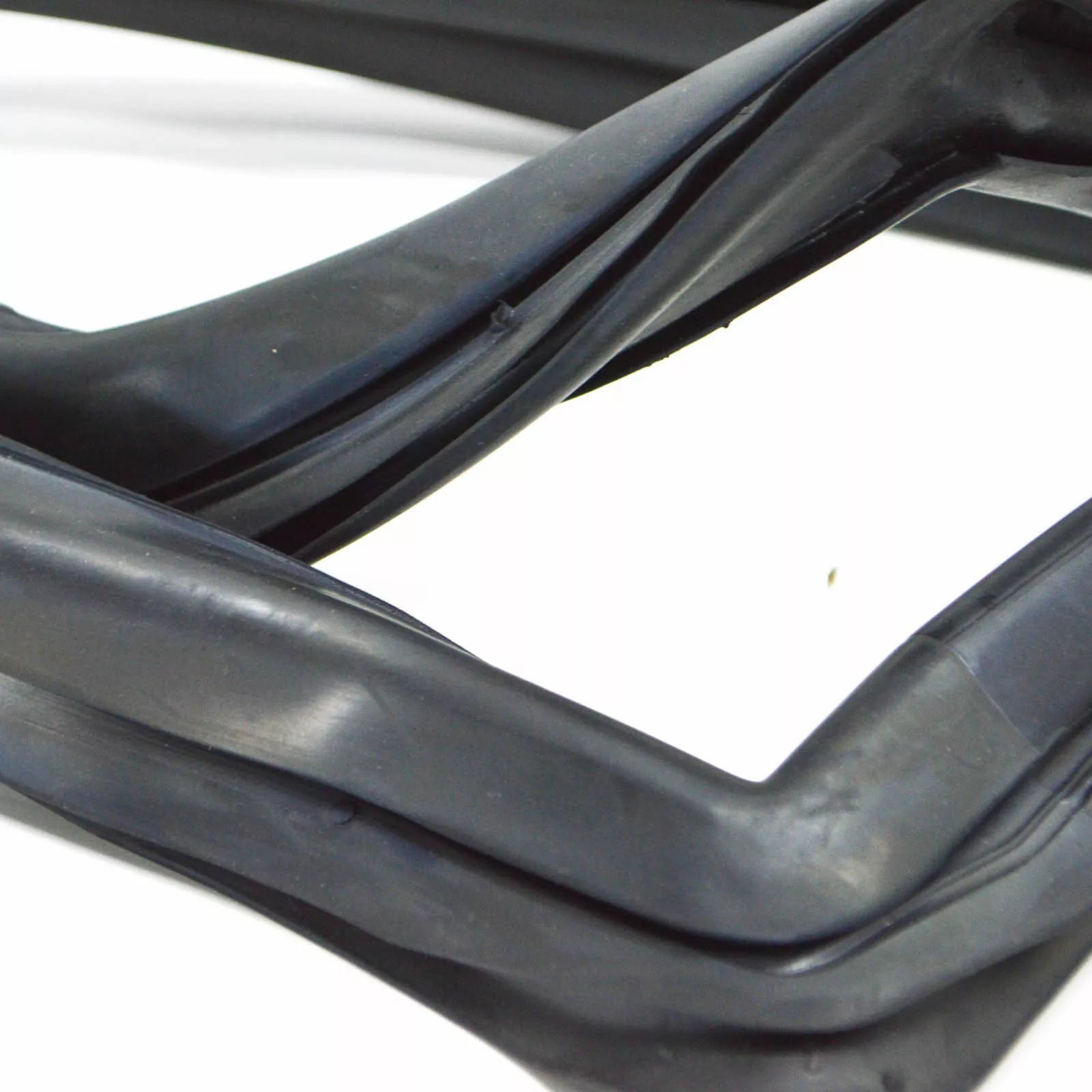 NEW MERCEDES-BENZ 190 W201 REAR WINDOW SEALING FRAME A2016700239