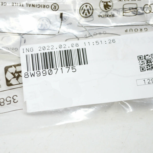 NEW AUDI A4 B9 BLIND SPOT DETECTION WARNING SENSOR HOLDER LEFT 8W9907175