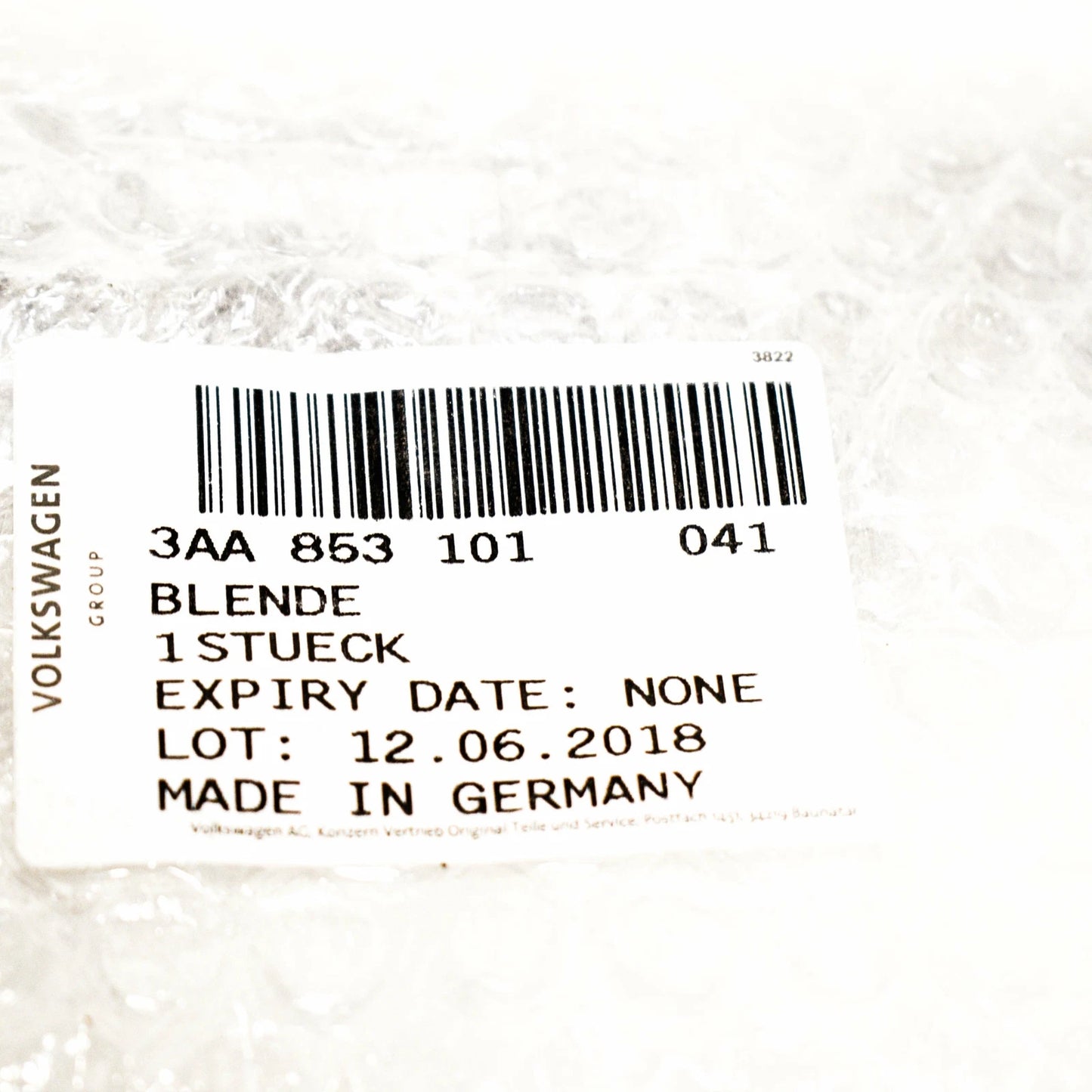 NEW VW PASSAT B7 FRONT BUMPER VENT GRILLE TRIM R-LINE 3AA853101041