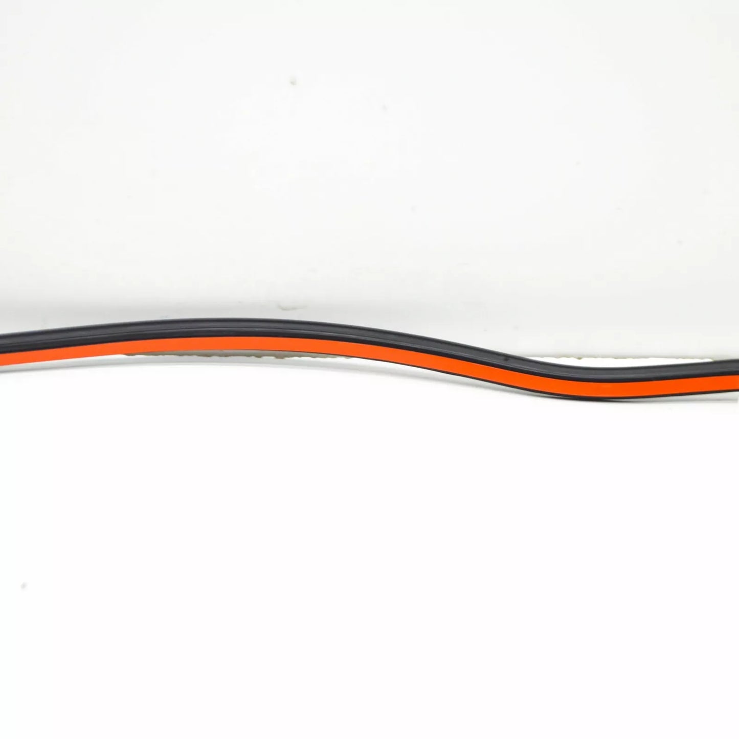 NEW  BMW 2 GRAN TOURER F46 REAR LEFT DOOR WEATHERSTRIP SEAL 51767326507 OEM