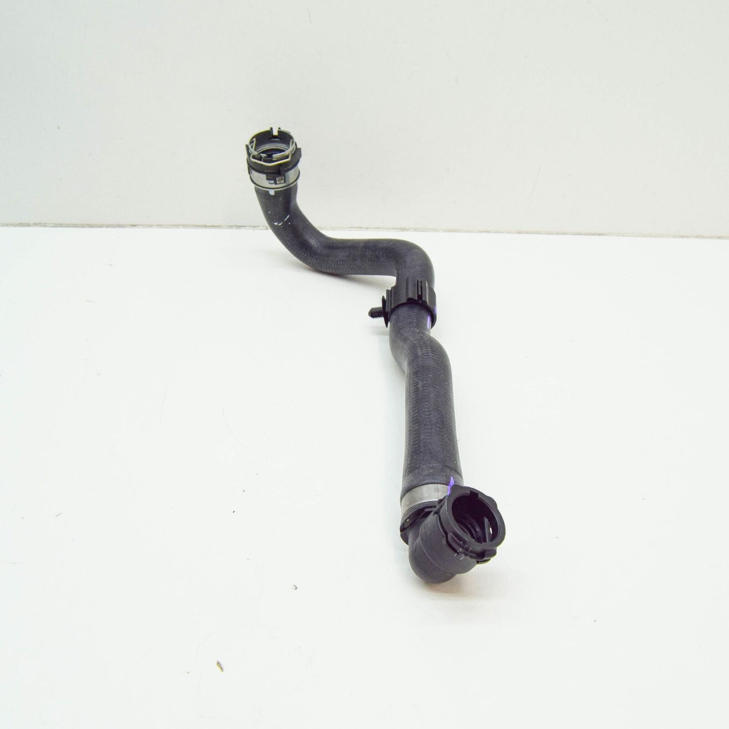 NEW MERCEDES-BENZ GLE W167 PUMP TO LEFT COOLER COOLANT HOSE A1675011300 ORIGINAL